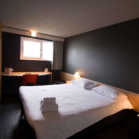 Ibis Rennes Beaulieu Cesson-Sevigne Exterior foto