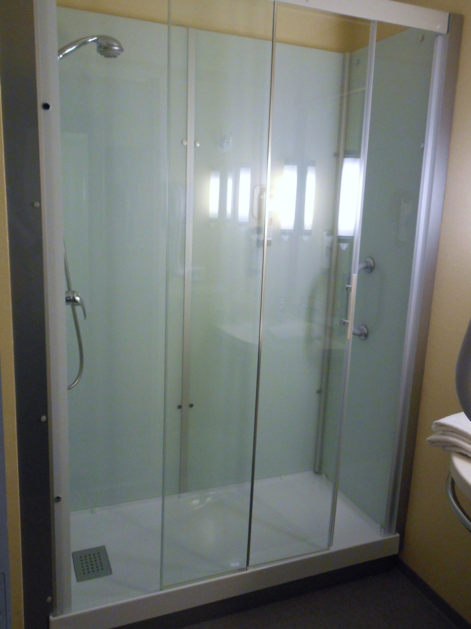 Ibis Rennes Beaulieu Cesson-Sevigne Exterior foto