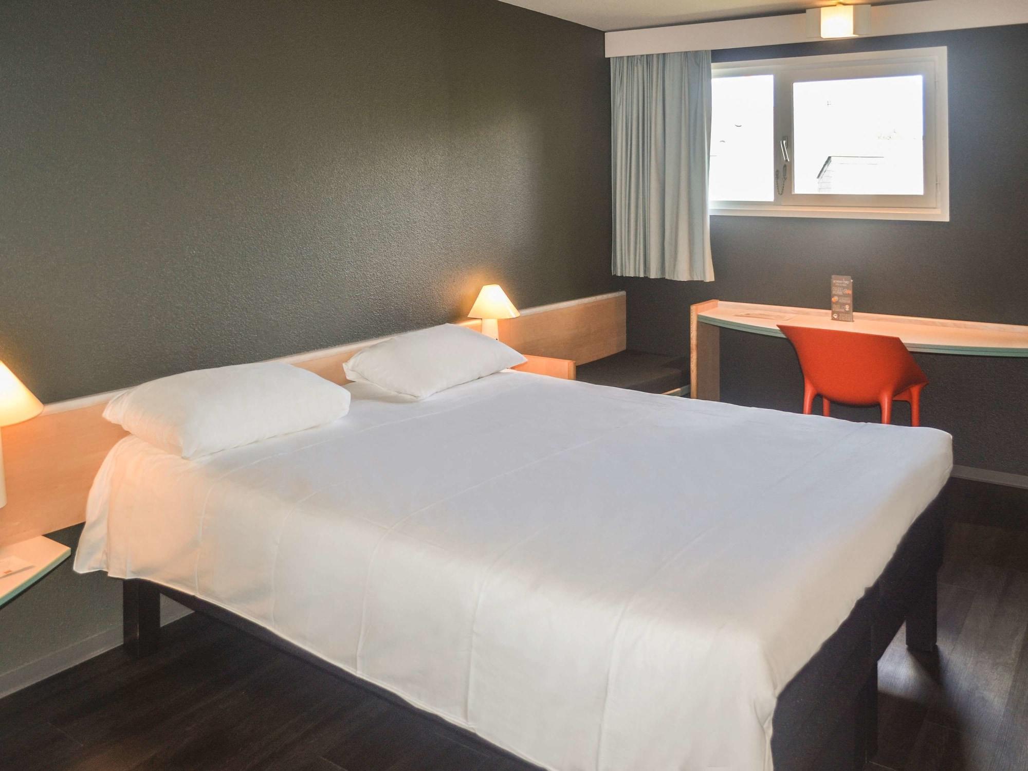 Ibis Rennes Beaulieu Cesson-Sevigne Exterior foto