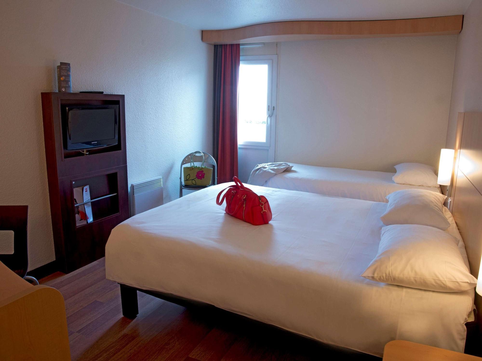 Ibis Rennes Beaulieu Cesson-Sevigne Exterior foto