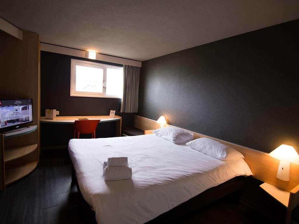 Ibis Rennes Beaulieu Cesson-Sevigne Quarto foto
